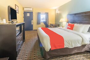 OYO Hotel Knoxville TN Cedar Bluff I-40