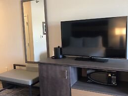 GrandStay Hotel & Suites Rock Valley