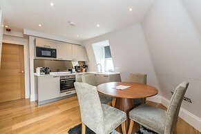 Piccadilly Lofts  by Allô Housing