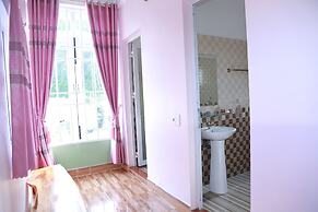 Queen Ponaland Homestay