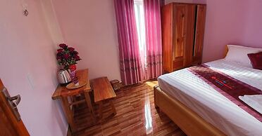 Queen Ponaland Homestay