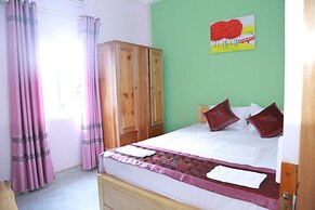 Queen Ponaland Homestay