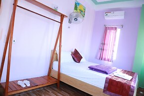 Queen Ponaland Homestay