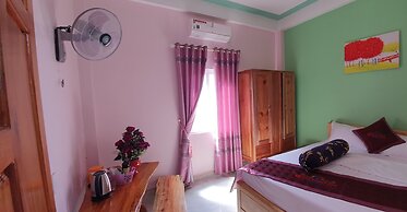 Queen Ponaland Homestay