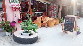 Queen Ponaland Homestay