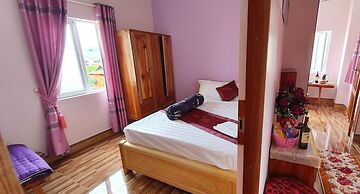 Queen Ponaland Homestay