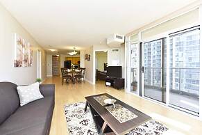 Sarkar Suites - 3888 Duke of York Blvd