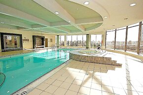 Sarkar Suites - 3888 Duke of York Blvd