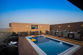 Naviti Warwick Dammam