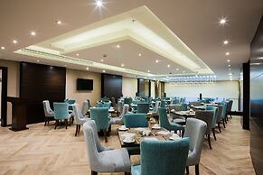 Naviti Warwick Dammam