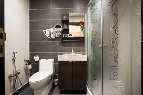 Naviti Warwick Dammam