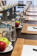 Naviti Warwick Dammam