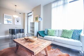 Sarkar Suites - YorkVille