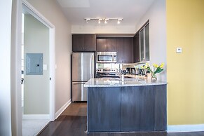 Sarkar Suites - YorkVille