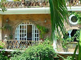 Villa Leonarda by MDR