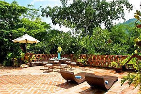 Villa Leonarda by MDR