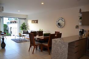 Condo Niza 266 by MDR