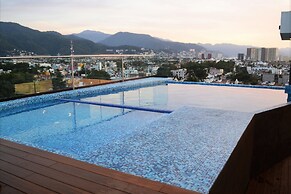 Condo Niza 266 by MDR