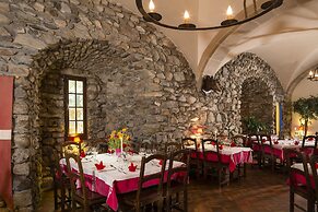 Hôtel Restaurant Le Vieux Logis