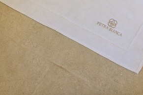 Petra Bianca