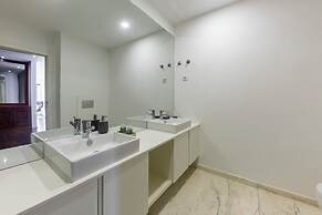 Xenon urban apartments