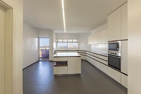 Xenon urban apartments