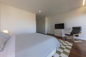 Xenon urban apartments