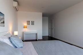 Xenon urban apartments