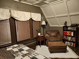 The Katherine Holle House