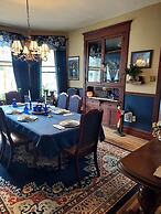 The Katherine Holle House