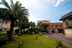 Beverly Commercial Motel