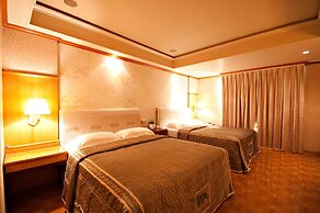 Beverly Commercial Motel