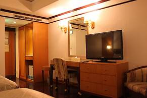 Beverly Commercial Motel