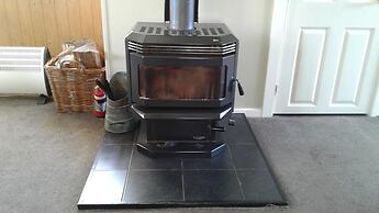 Kumara Historic Cottages - Hostel