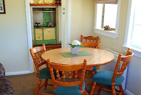 Kumara Historic Cottages - Hostel