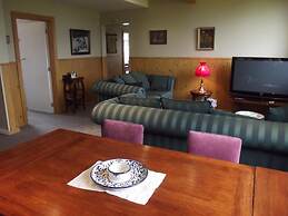 Kumara Historic Cottages - Hostel