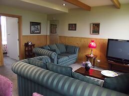 Kumara Historic Cottages - Hostel