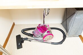 KAGURAZAKA RETRO BAR & HOTEL