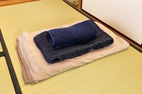 KAGURAZAKA RETRO BAR & HOTEL