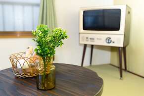 KAGURAZAKA RETRO BAR & HOTEL