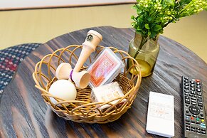 KAGURAZAKA RETRO BAR & HOTEL