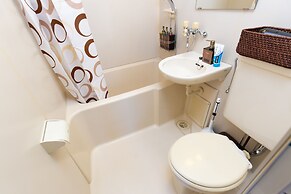 KAGURAZAKA RETRO BAR & HOTEL