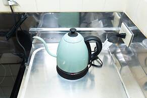 KAGURAZAKA RETRO BAR & HOTEL