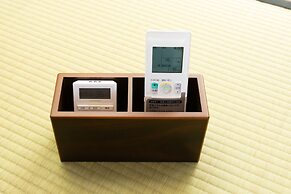 KAGURAZAKA RETRO BAR & HOTEL