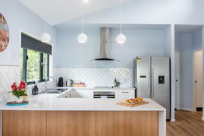 Hillside Haven Airlie Beach