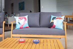 Hillside Haven Airlie Beach