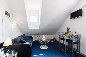 Split Apartments with Hotel Service