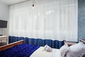 Split Apartments with Hotel Service