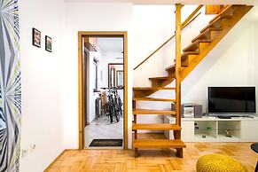 Split Apartments with Hotel Service