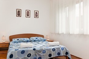 Split Apartments with Hotel Service